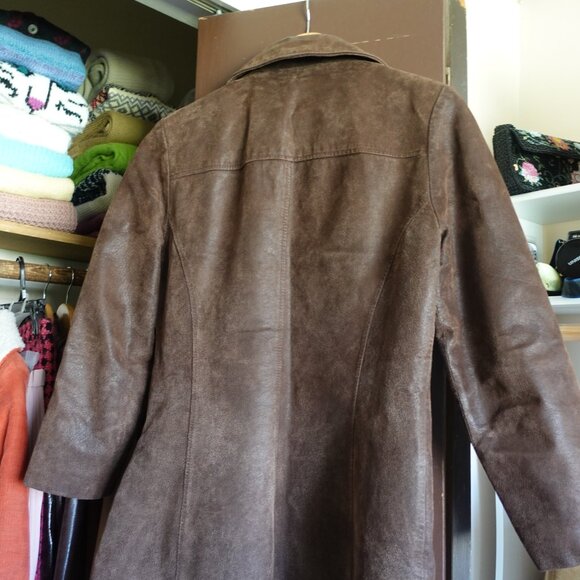 Vintage Chocolate Brown Leaher Danier - Picture 3 of 3